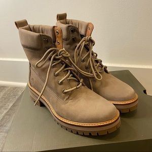 NEW Timberland Boots